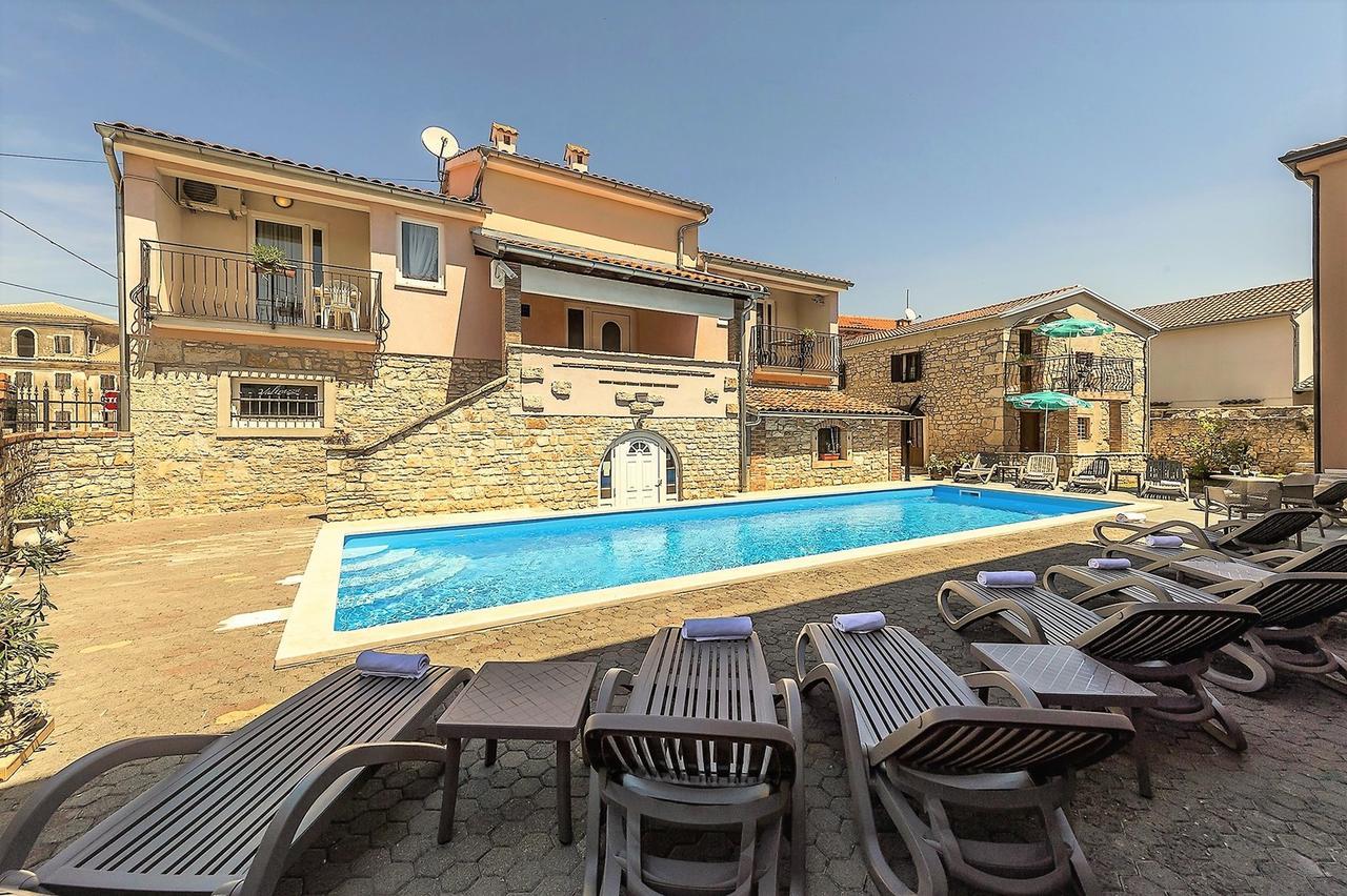 Villa Valtrazza Tar-Vabriga Exterior foto